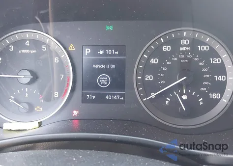 2020 Hyundai Tucson Value z USA, uszkodzony, nr VIN KM8J3CA48LU145066